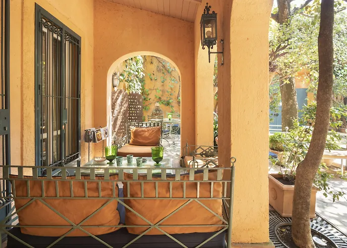 Buonanotte Garibaldi לינה וארוחת בוקר 4*