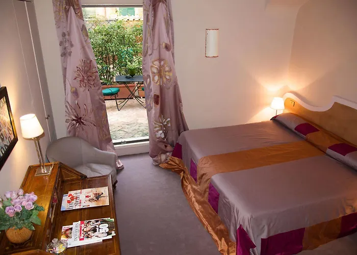 לינה וארוחת בוקר Buonanotte Garibaldi 4*