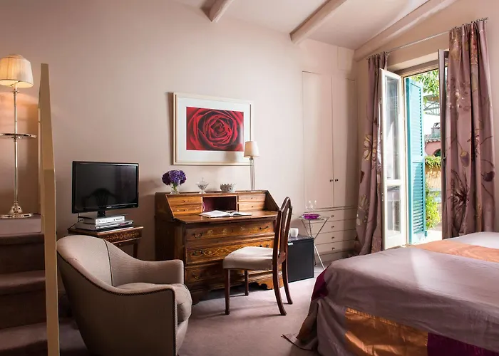 לינה וארוחת בוקר Buonanotte Garibaldi 4*