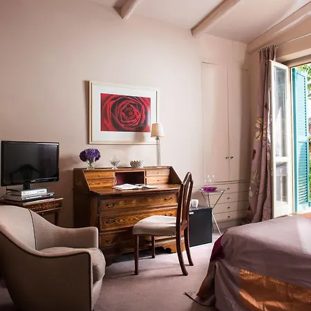 Bed & Breakfast Buonanotte Garibaldi 4*